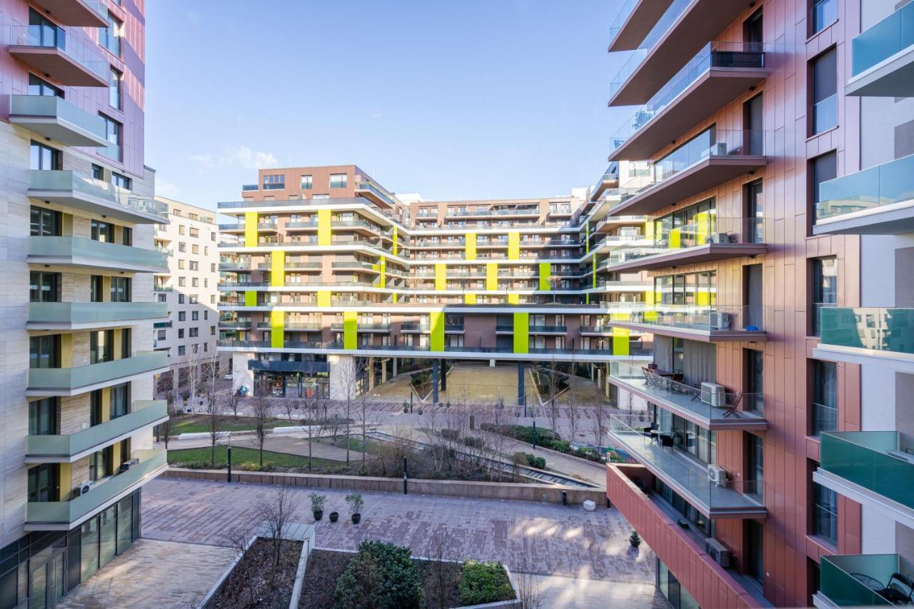 Grand Corvin Studio With Balcony Budapest Esterno foto